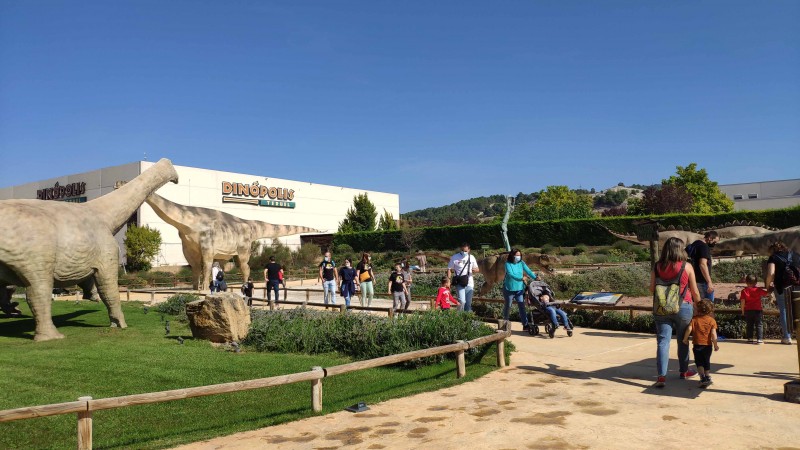 Más de 8.800 personas han visitado Territorio Dinópolis durante este Puente del Pilar