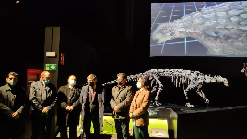 Un nuevo esqueleto original de dinosaurio único en el mundo, una de las novedades de Dinópolis para su temporada 2022.