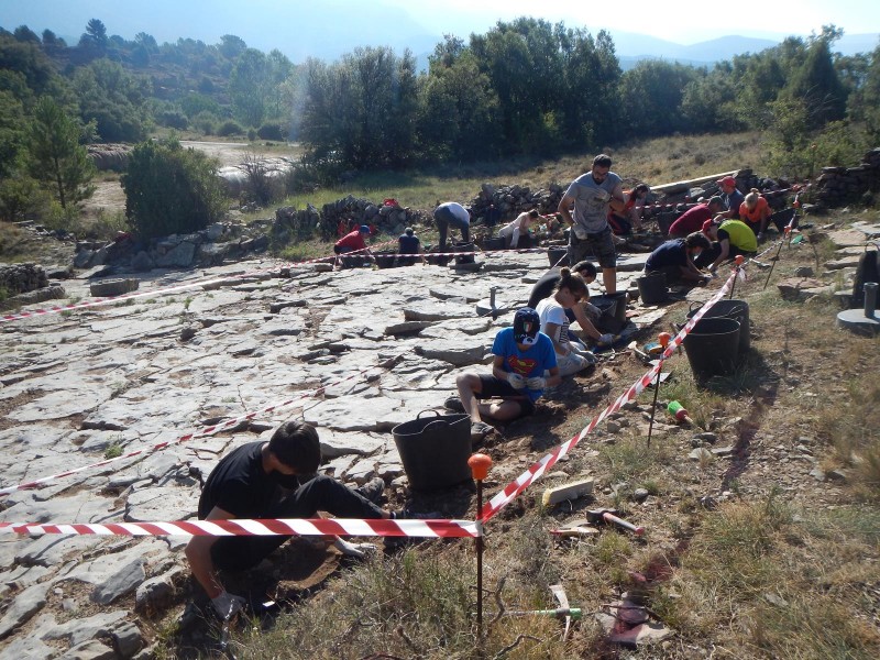 La Carretera de las Huellas de Dinosaurios como eje neurálgico de la XXII edición del curso sobre Paleontología y Desarrollo