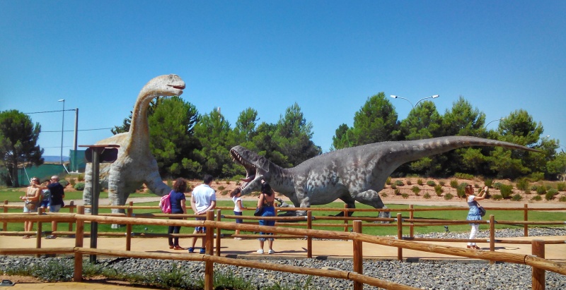 Más de 122.000 personas han visitado ya Territorio Dinópolis esta temporada 2017.