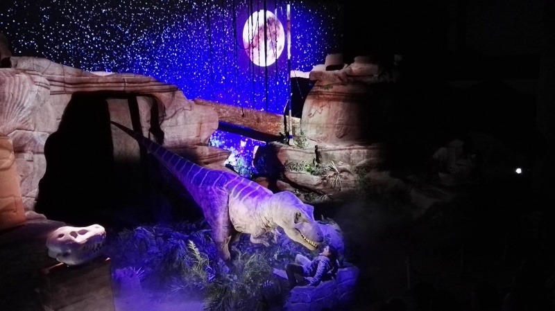 Dinópolis presenta su nuevo ‘T-Rex Show’.