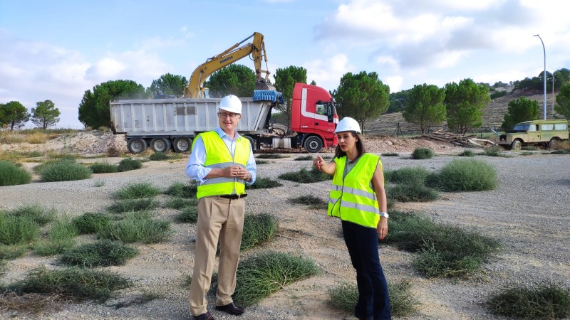 Comienzan las obras de urbanización de la ampliación de Dinópolis